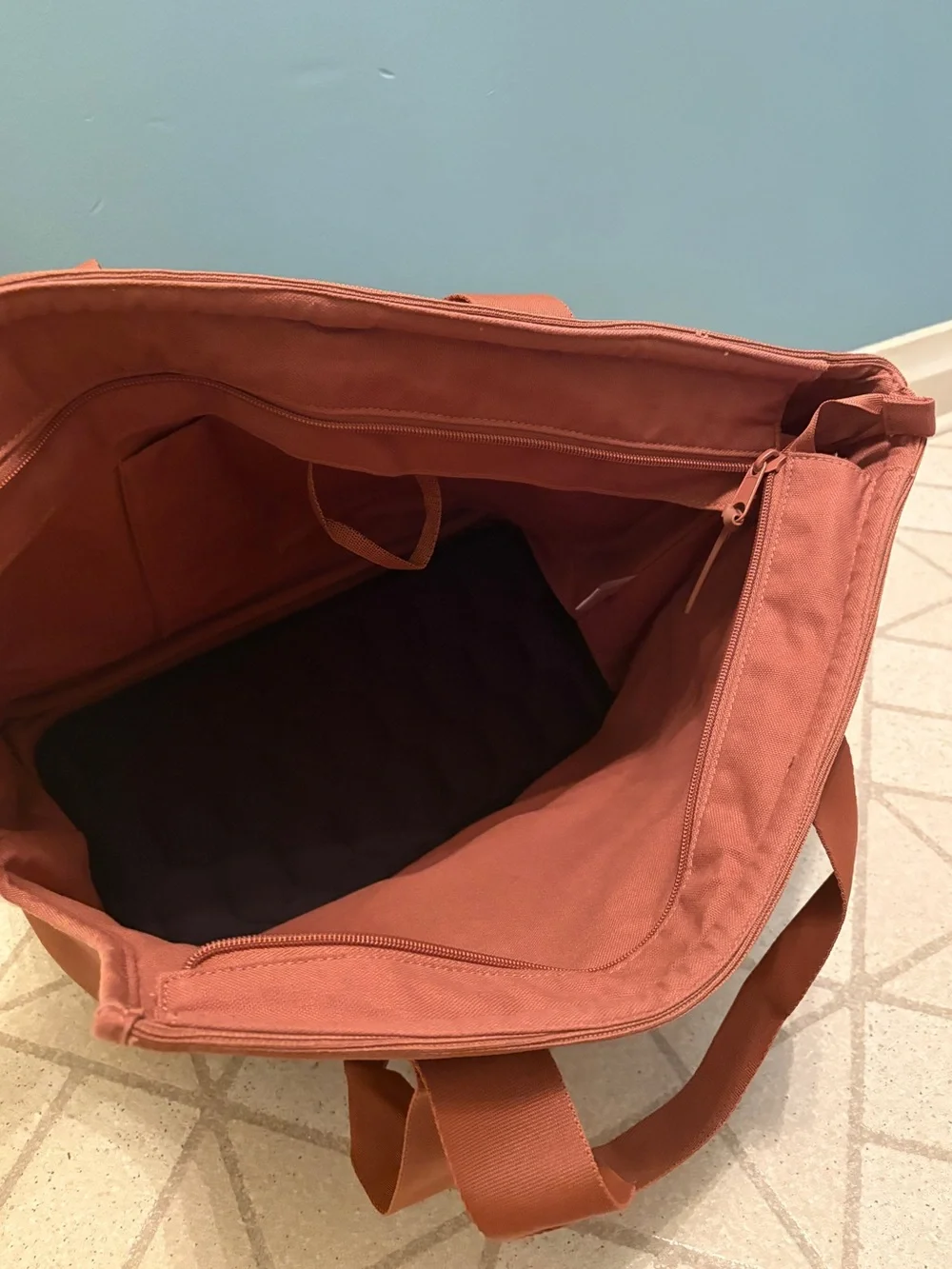 Wild One Everyday Carrier